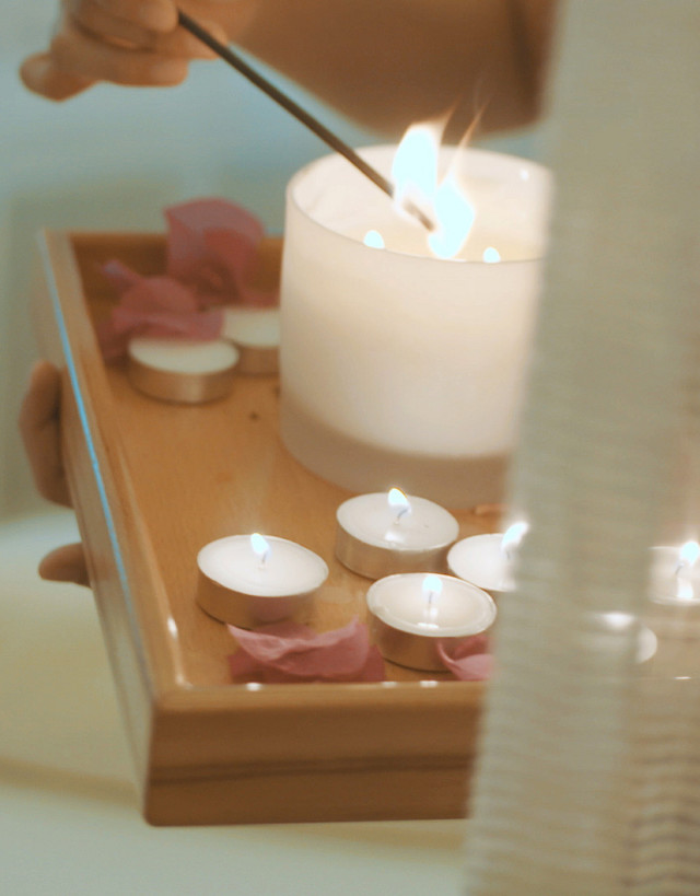 Candle  and tealights on a tray
