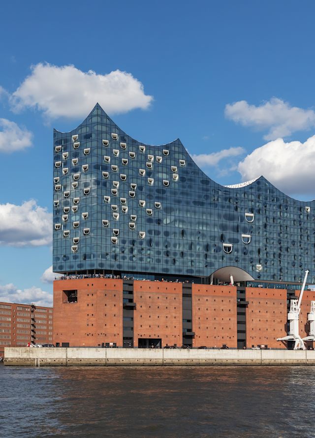 Kancelářské bloky Riverfront se skleněným exteriérem