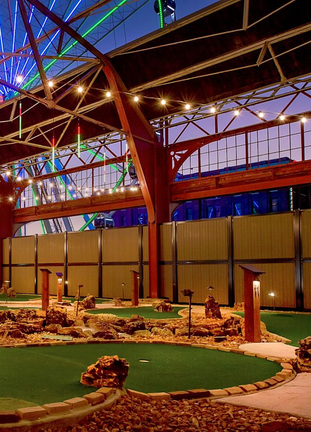 Mini Golf Union Station