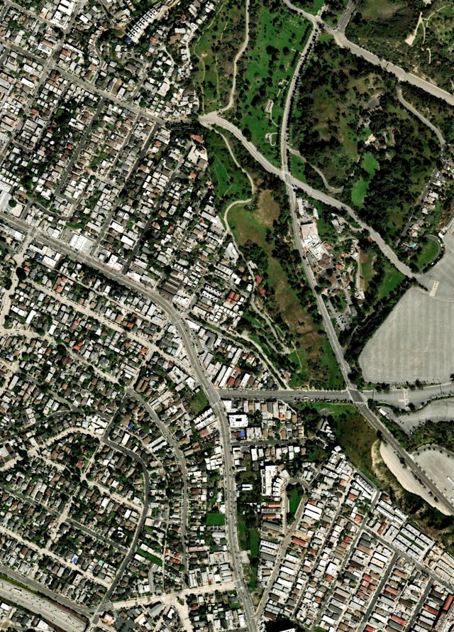 도시의 하이 에어리얼 샷