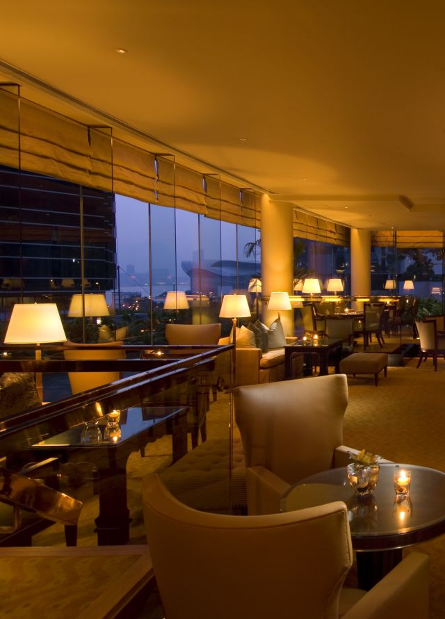 Lobby Bar Lounge Area