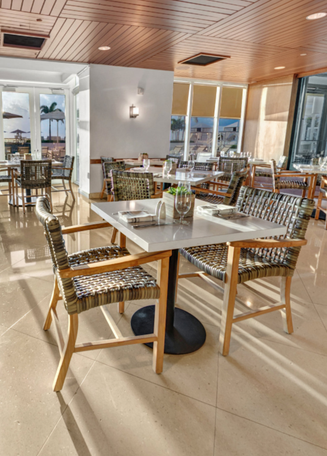 ilios, Breakfast Area