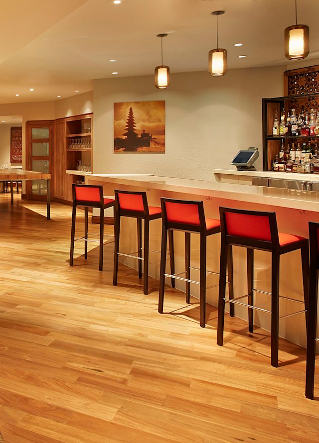 Restaurant Dining