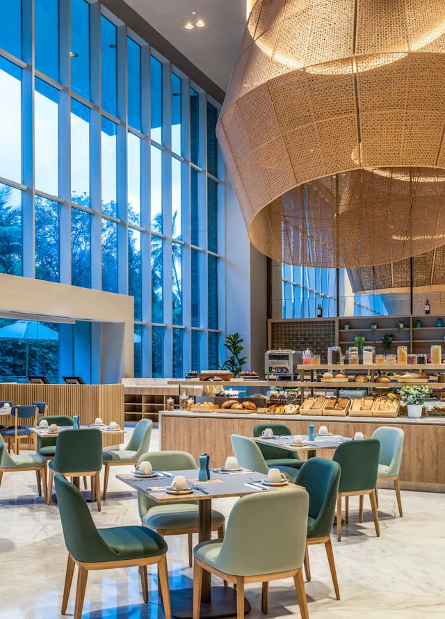 Nuggu, Restuarant Seating
