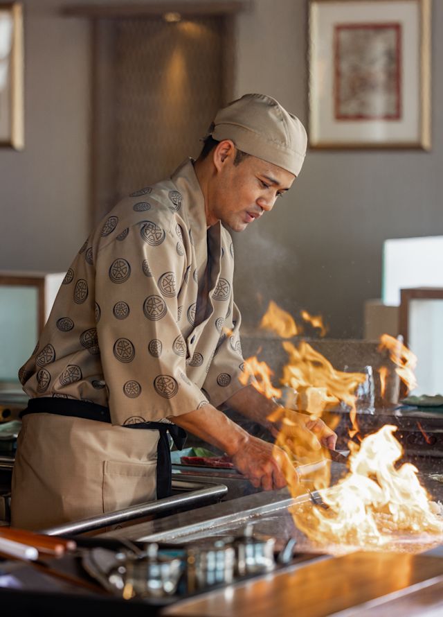 HamaSei Chef cooking Teppanyaki. 
