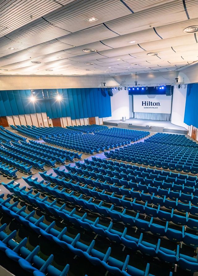 Auditorium Sirene Setup Theater Style