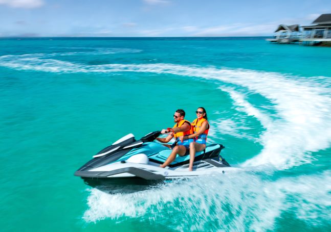 People on jetski