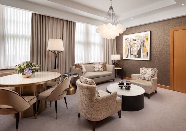 suite living area