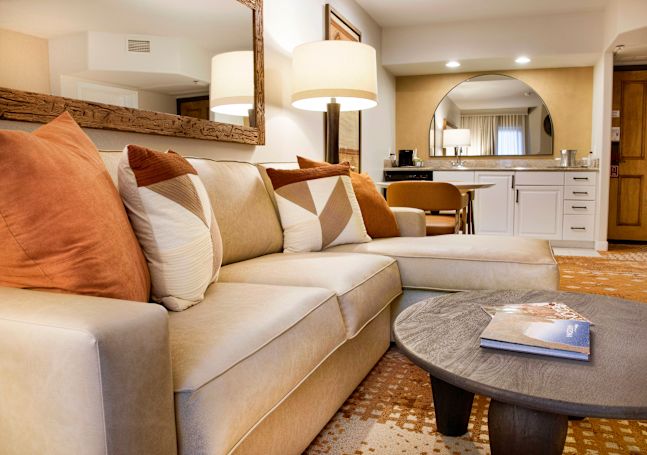 Suite Lounge Area