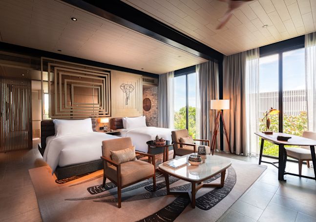 Deluxe Twin Room with Sitting Area