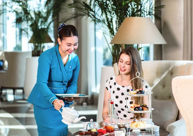 gelinli düğün balo salonu