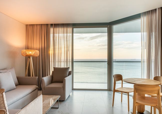 Guest Room Lounge Area with Ocean View