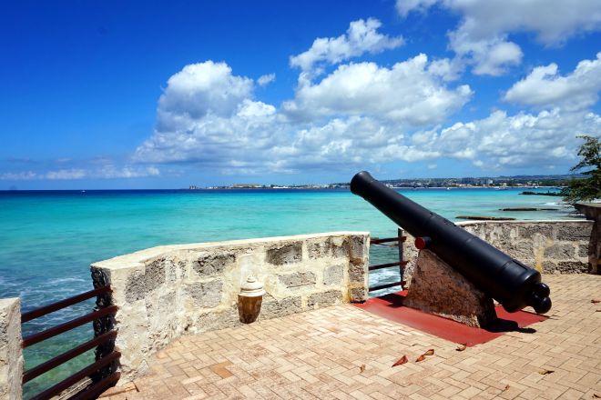 Cannons in Carlisle Bay