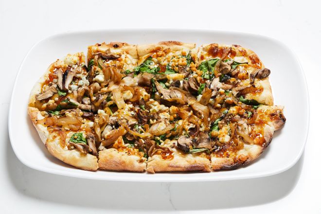 The Dupont, a flatbread with cheese and caramelized onions