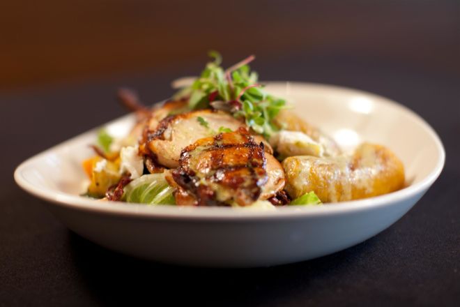 Ernie's Bar and Grill