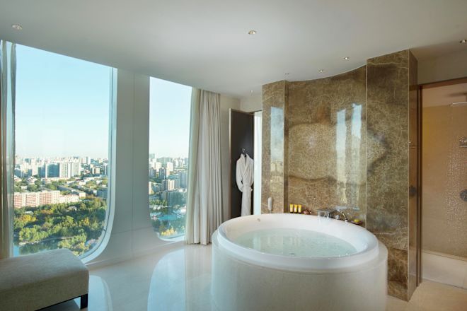 Bathroom - Presidential Suite.jpg