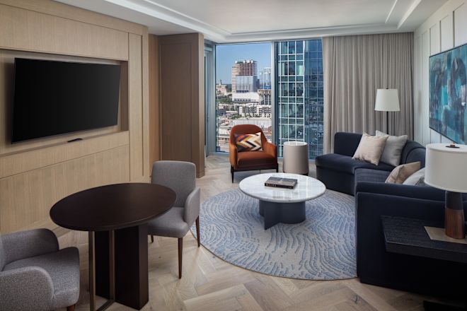 Suite Lounge Area