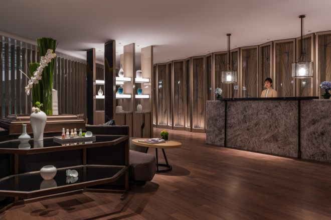 スパのレセプションエリア