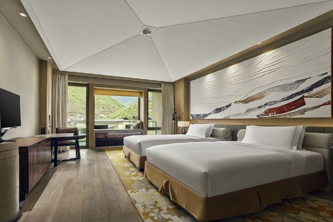 Kamar Tamu Deluxe dengan Tempat Tidur Twin Pemandangan Danau