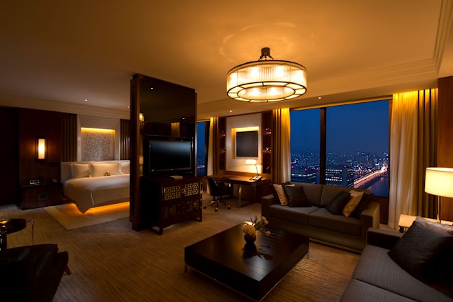 Penthouse Suite Lounge Area