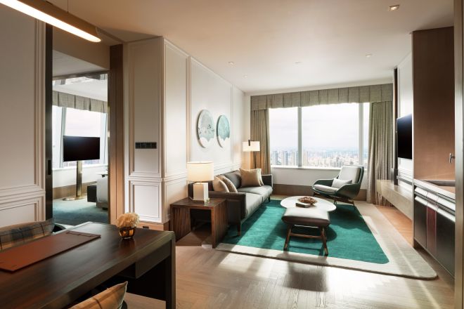 Deluxe Suite