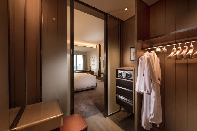 Premium King Room