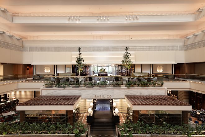 Letnie atrium pałacowe