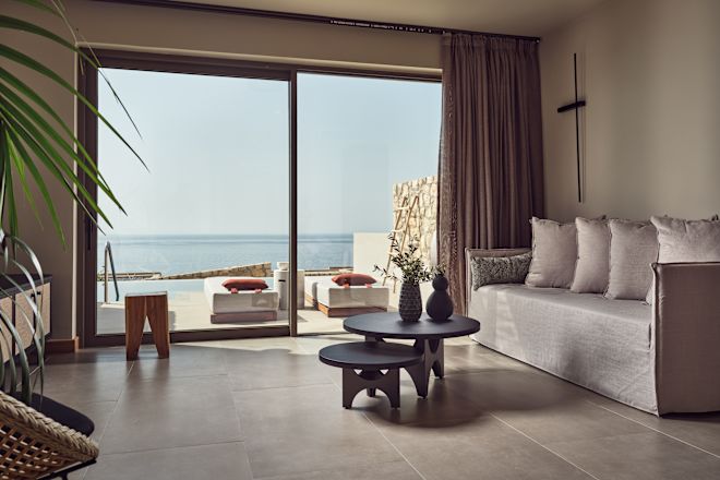 Grand Villa Living Area