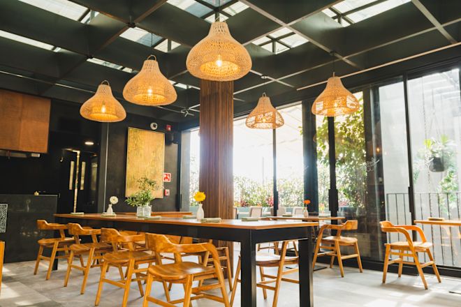 Oliva by Daniel Ovadia, Restaurant