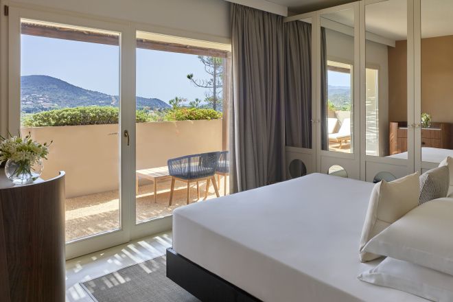 Suite With King Bedroom