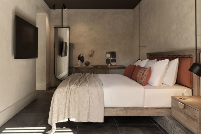 King Guest Room with HDTV