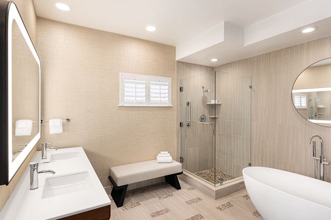 Suite Bathroom Tub With Shower