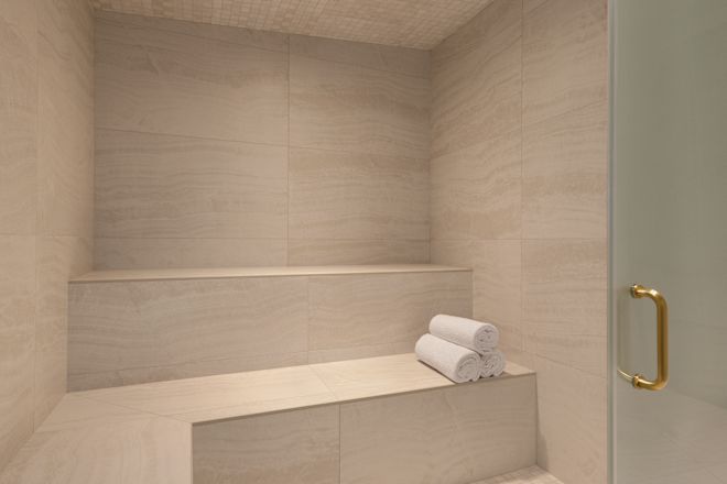 fitness center steamroom