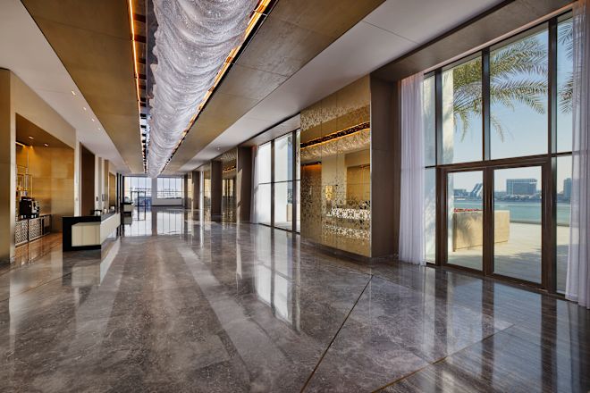 宴会場のホワイエ