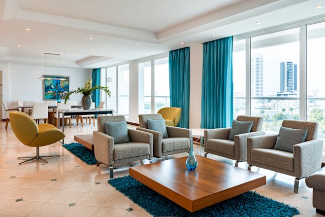 suite living area