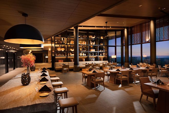 Área de comedor del restaurante Dhira