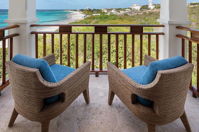 King Deluxe private balcony view