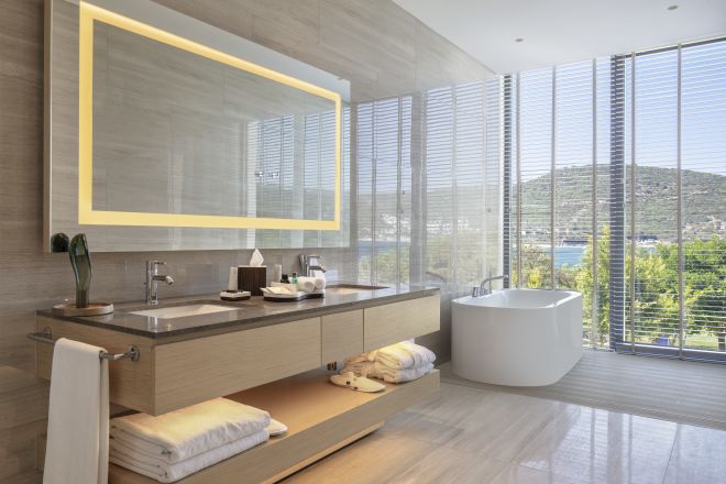 Bathroom in King Deluxe Room