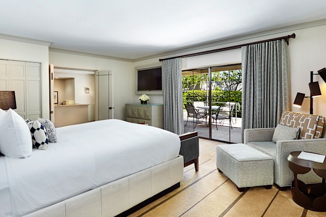 Signature Presidential Suite - Bedroom