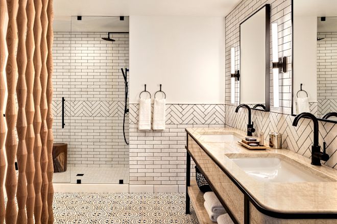 cottage bathroom with shower