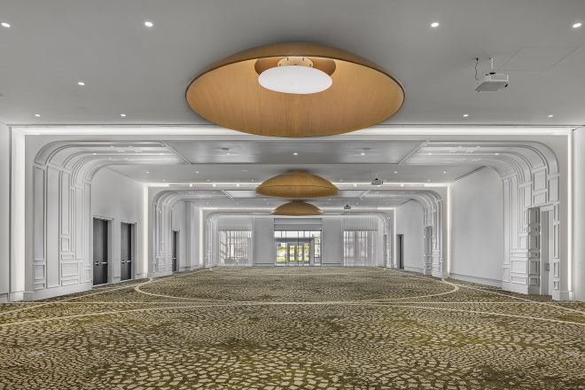 Dream Ballroom Foyer Space