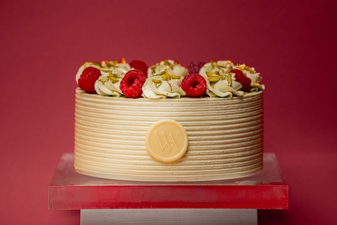 ルドゥーのラズベリーケーキ