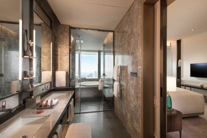 Premium King Room