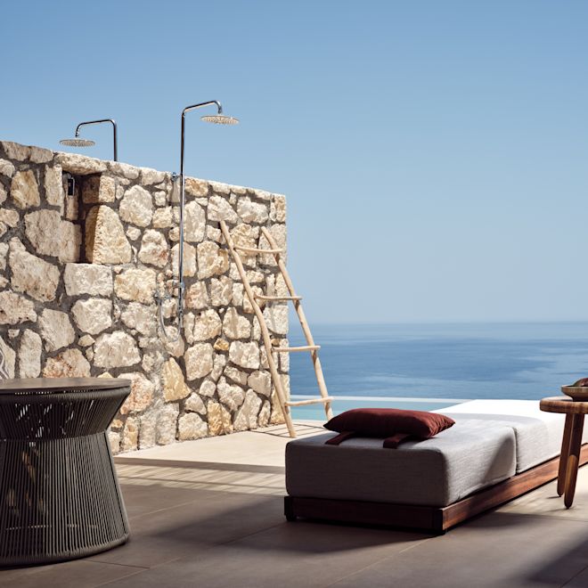 Guest Room with Shared Pool and Sea View