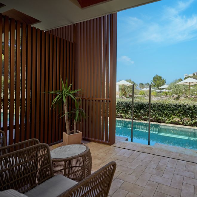 Zimmer mit Swimmingpool