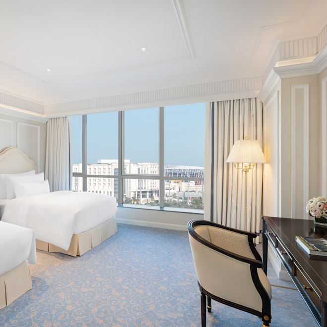 Suite with Two Beds, Desk, TV and City View