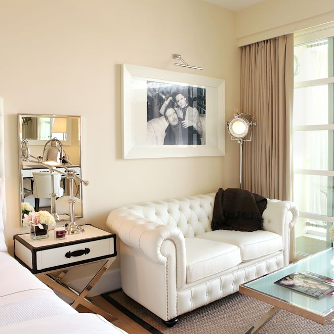 Lounge area with tables and chairs