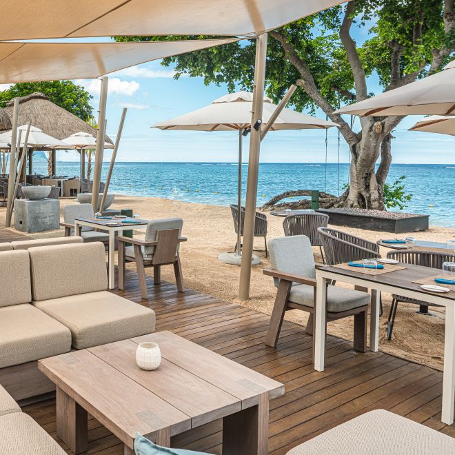 Coquillages Restaurant Outdoor Lounge and Dining