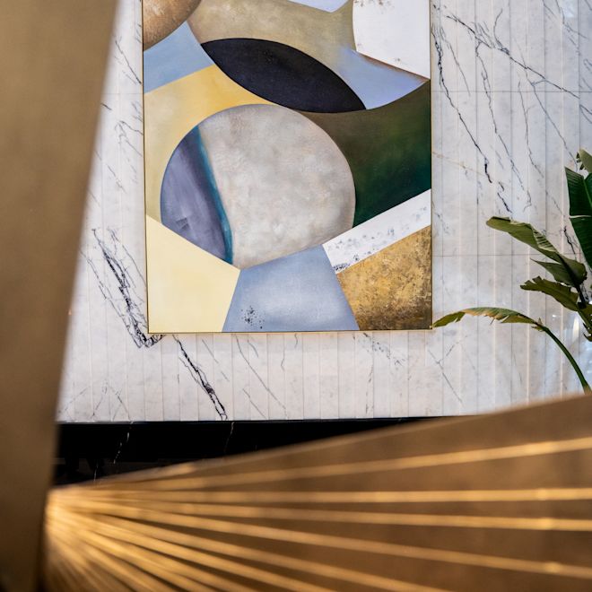 ロビーエリアの壁の装飾