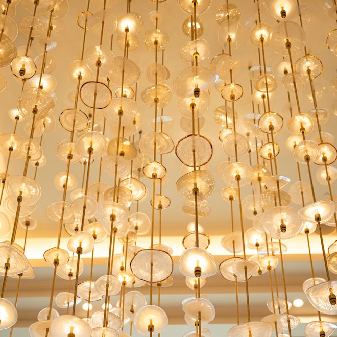 ロビーエリアの照明器具